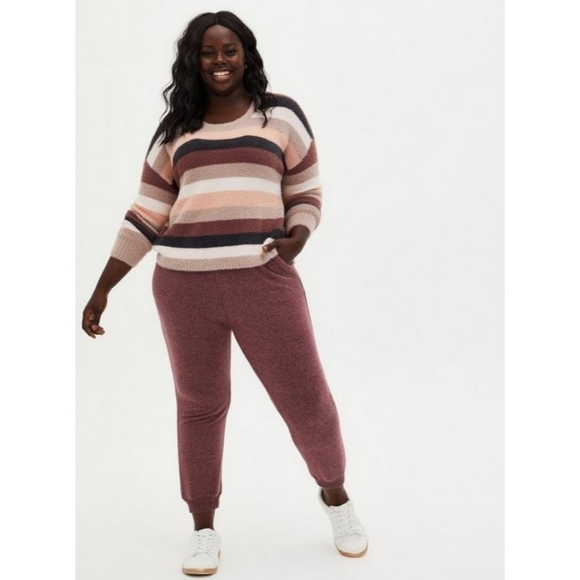 TORRID Fuzzy Yarn Pullover Drop Shoulder Sweater - Picture 3 of 8